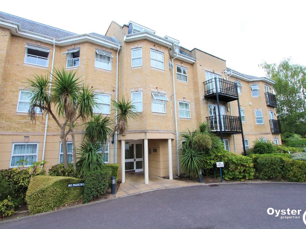 1 bed flat to rent in Pinner Road, Northwood HA6, £1,550 pcm Zoopla