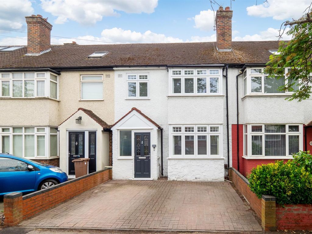 4 bed terraced house for sale in Rosehill Avenue, Sutton SM1, £575,000