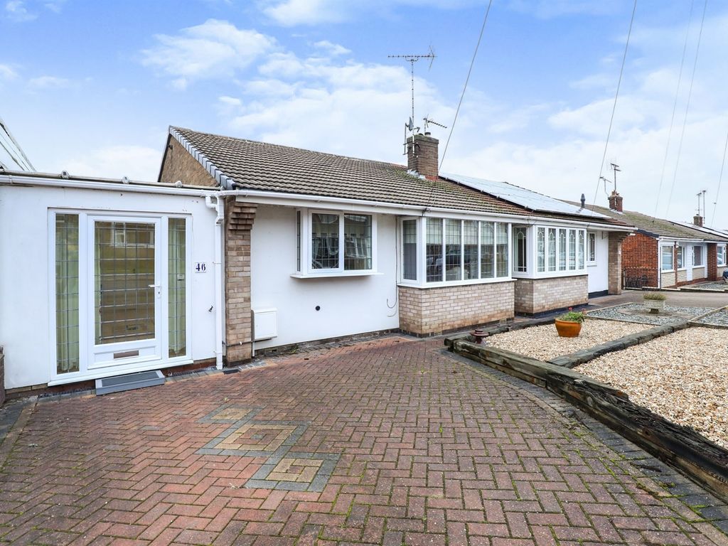 2 bed semidetached bungalow for sale in Arundel Drive, CarltonIn