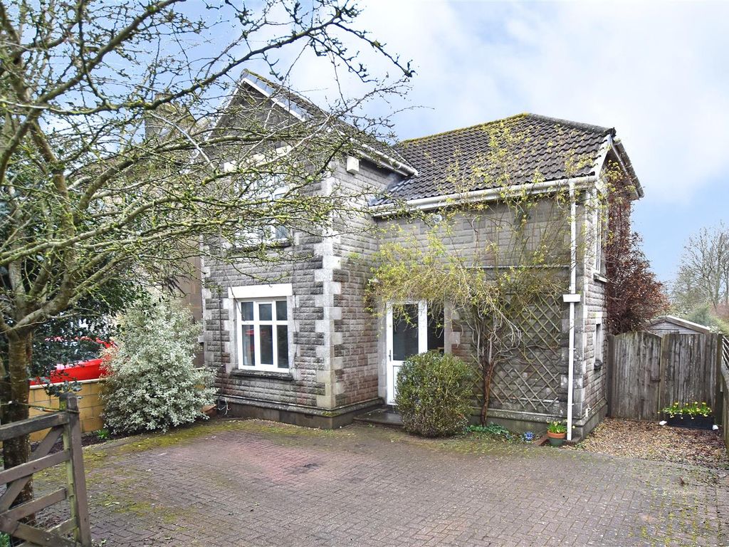 3 bed detached house for sale in Bloomfield Road, Bath BA2 Zoopla
