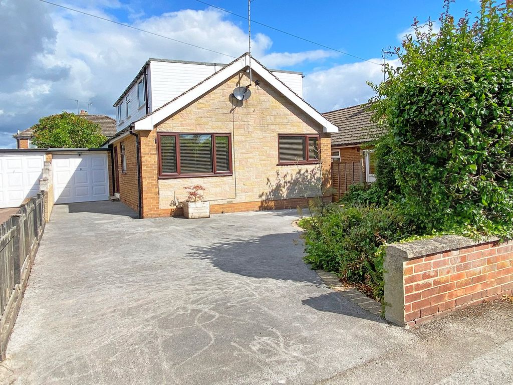 4 bed detached bungalow for sale in Bilton Lane, Harrogate HG1 Zoopla