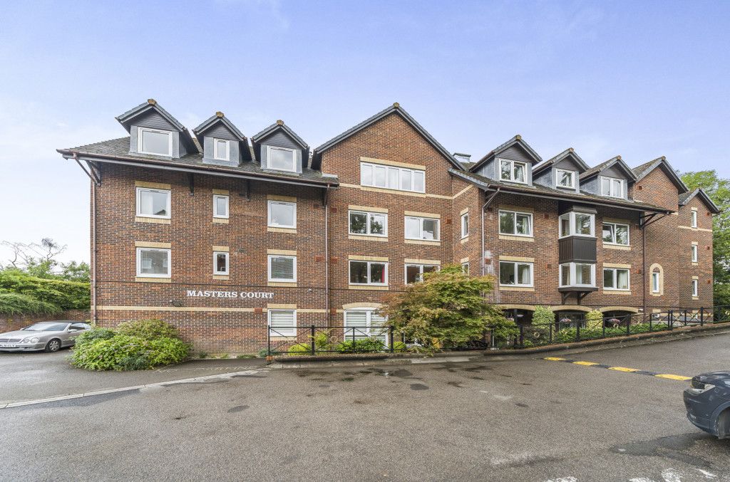 1 bed flat for sale in Masters Court, Wood Lane, Ruislip HA4 Zoopla