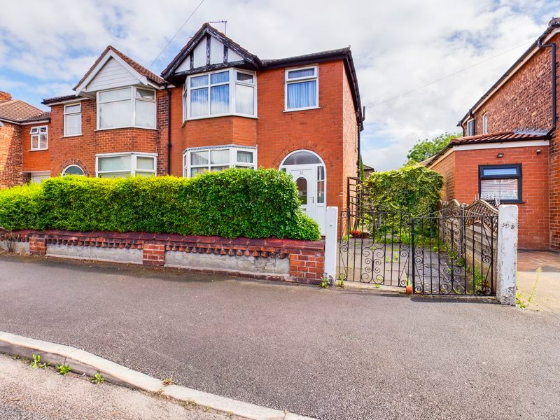 3 bed semidetached house for sale in Buckingham Road, Stretford