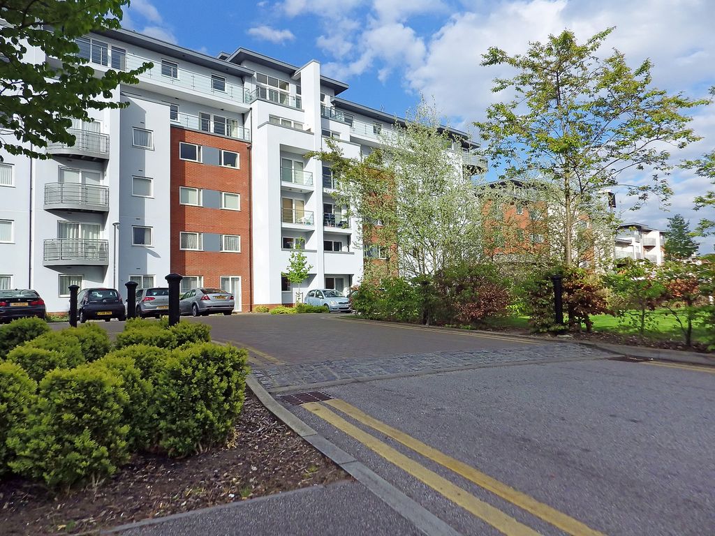 1 bed flat to rent in Coxhill Way, Aylesbury, Buckinghamshire HP21 Zoopla