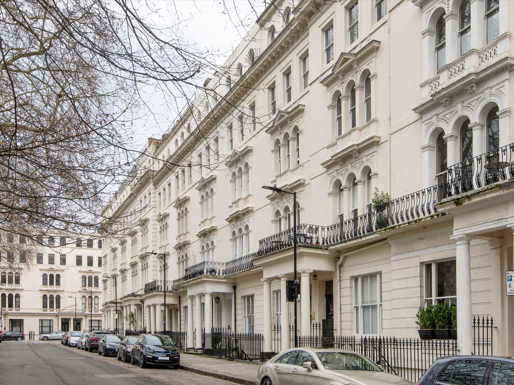 3 bed flat for sale in Kensington Gardens Square, London W2 Zoopla