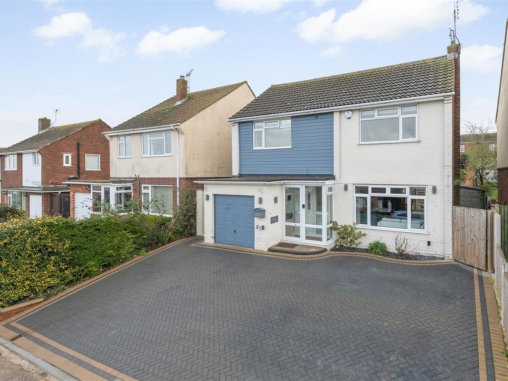 5 bed detached house for sale in Martindown Road, Seasalter, Whitstable