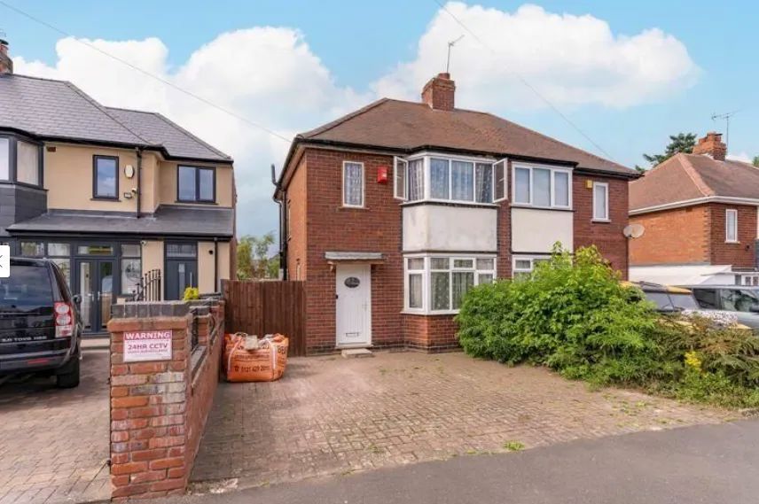 3 bed semidetached house for sale in Lyttleton Avenue, Halesowen B62