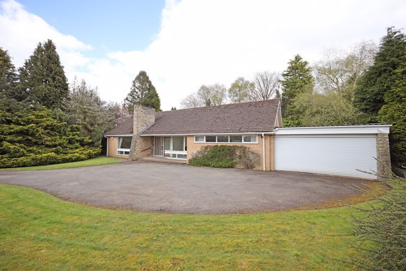 3 bed detached bungalow for sale in Seabridge Lane, Clayton, Newcastle