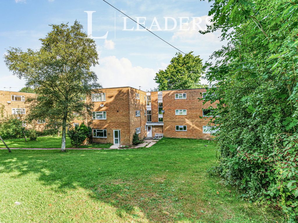 2 bed flat to rent in Trefoil Crescent, Crawley RH11 Zoopla