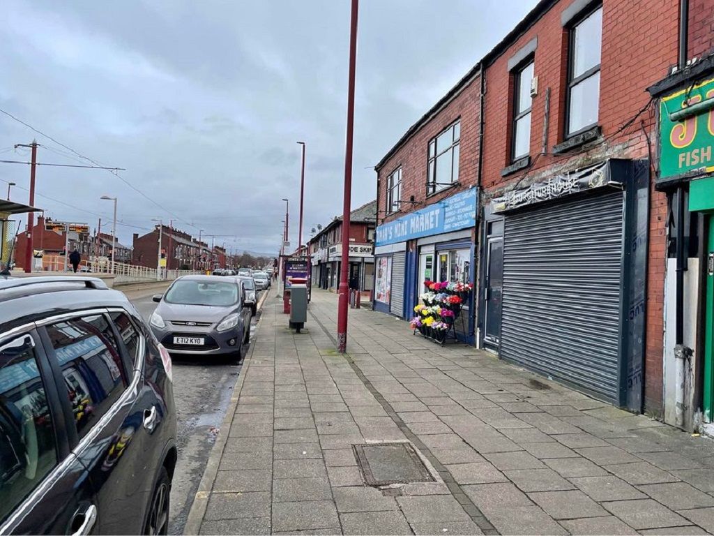 Retail premises to let in Manchester Road, Manchester M43, £1,200 pa ...