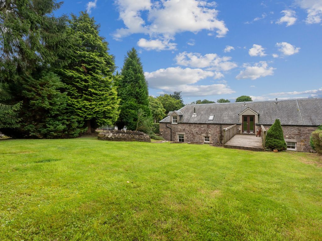 3 bed flat for sale in Kippendavie Mains, Dunblane, Stirlingshire FK15, £399,000 Zoopla