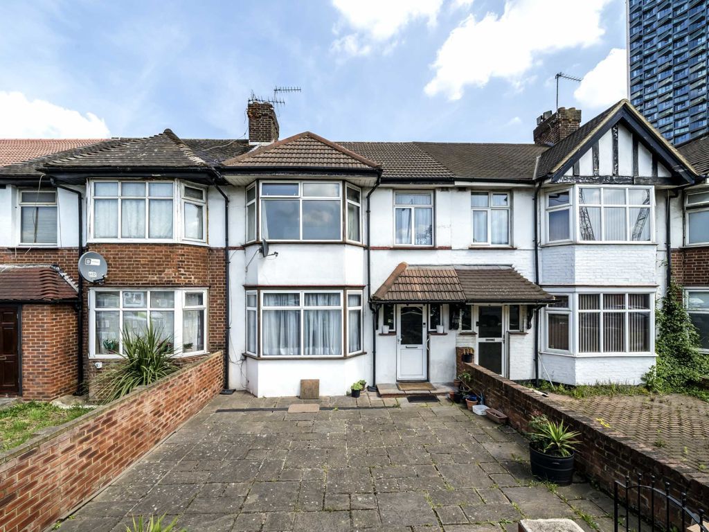 3 bed property for sale in Western Avenue, London W3, £630,000 Zoopla