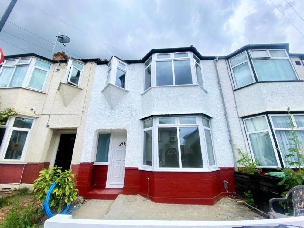 4 bed terraced house for sale in The Avenue, Tottenham, London N17 Zoopla