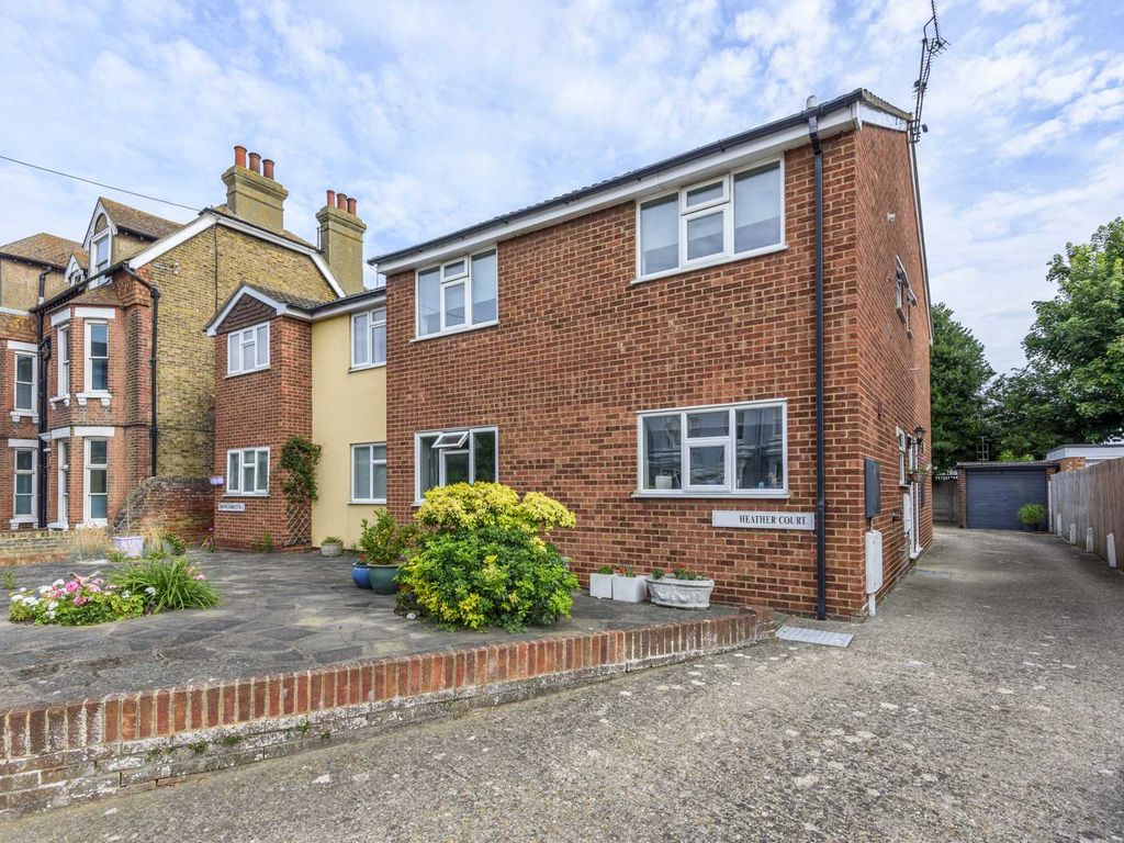 2 bed for sale in St Peters Road, Broadstairs CT10 Zoopla