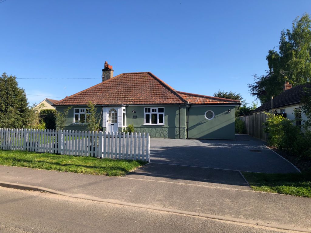 3 bed bungalow for sale in Narrow Way, Wenhaston, Halesworth IP19 Zoopla