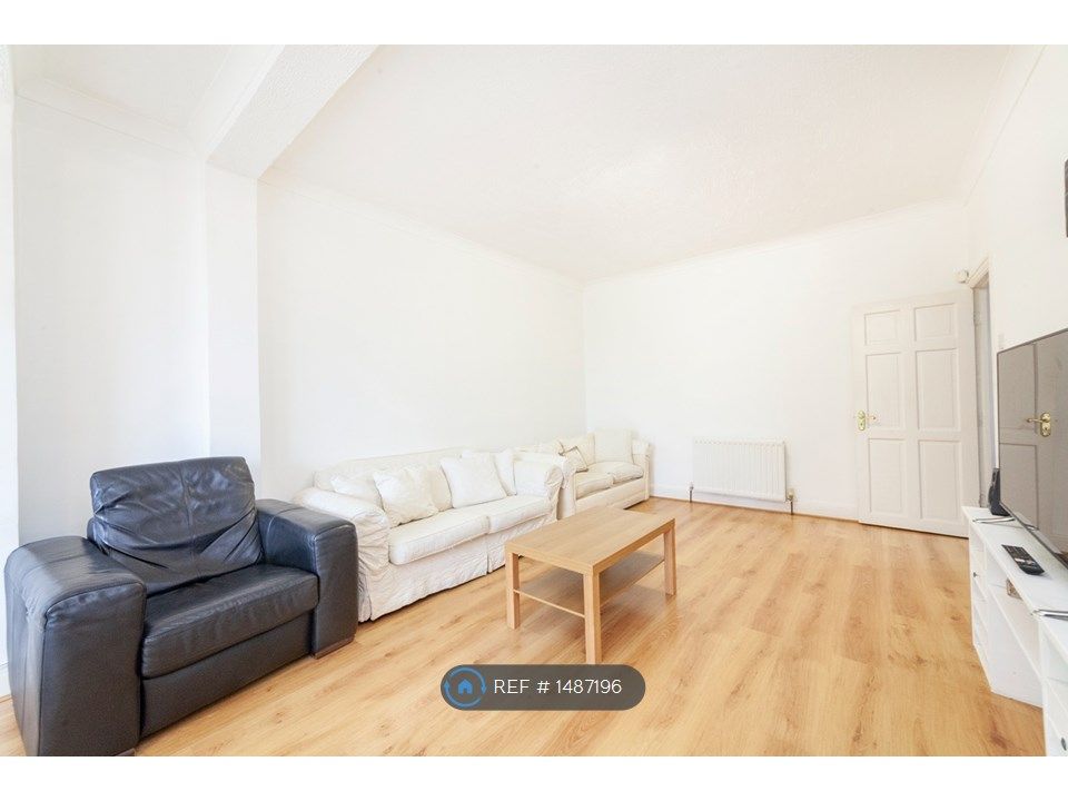4 bed semidetached house to rent in Dunbar Road, London N22 Zoopla