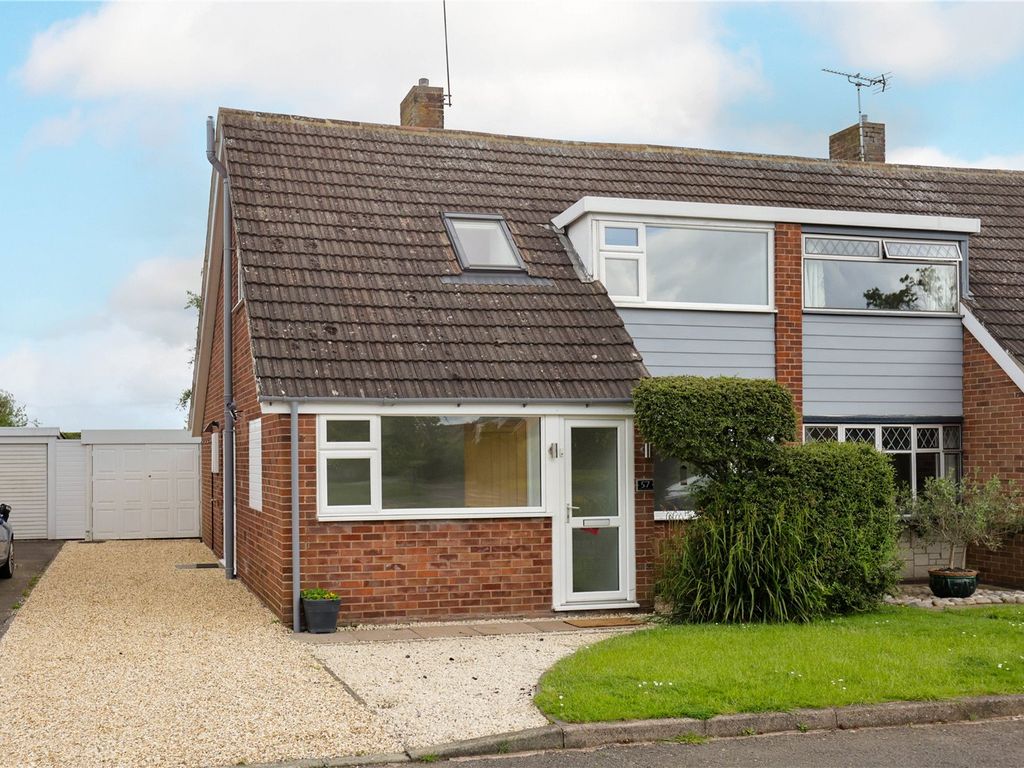 3 bed semidetached house for sale in Parklands Avenue, Leamington Spa