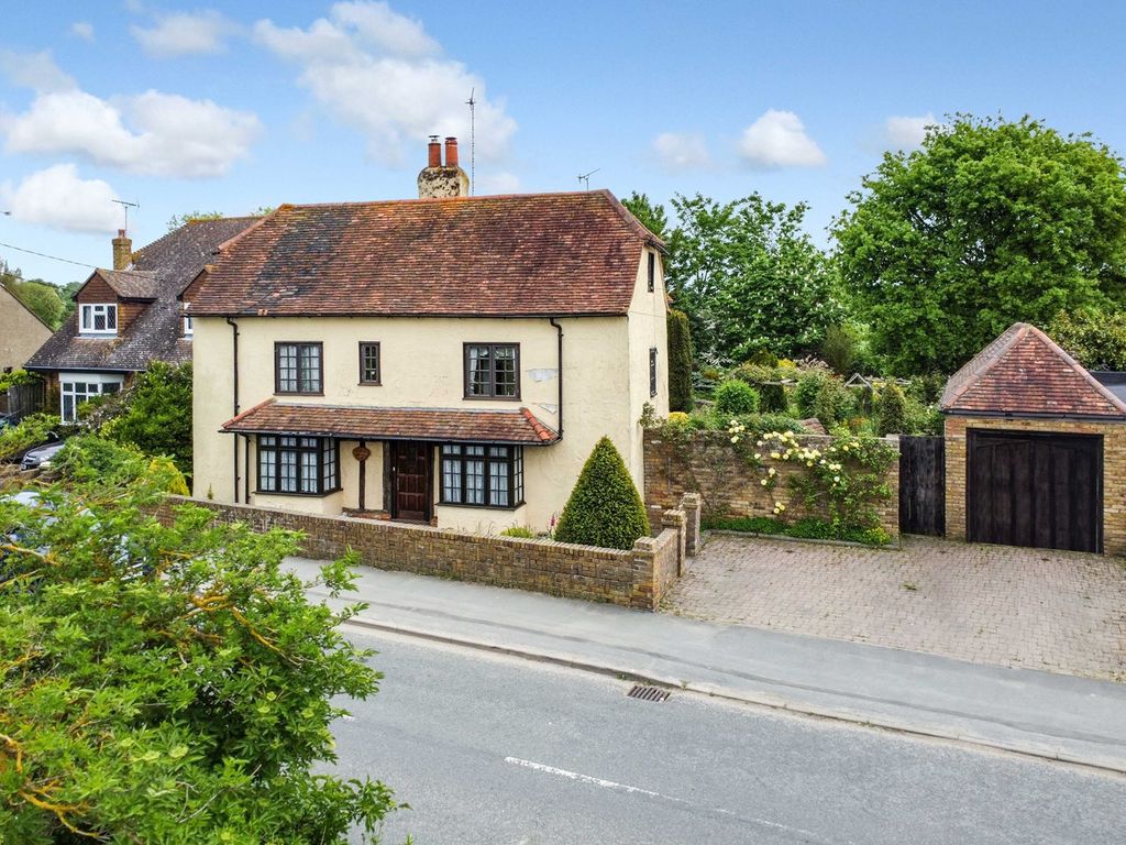 4 bed detached house for sale in Ruckins Farm, Little Wakering Road