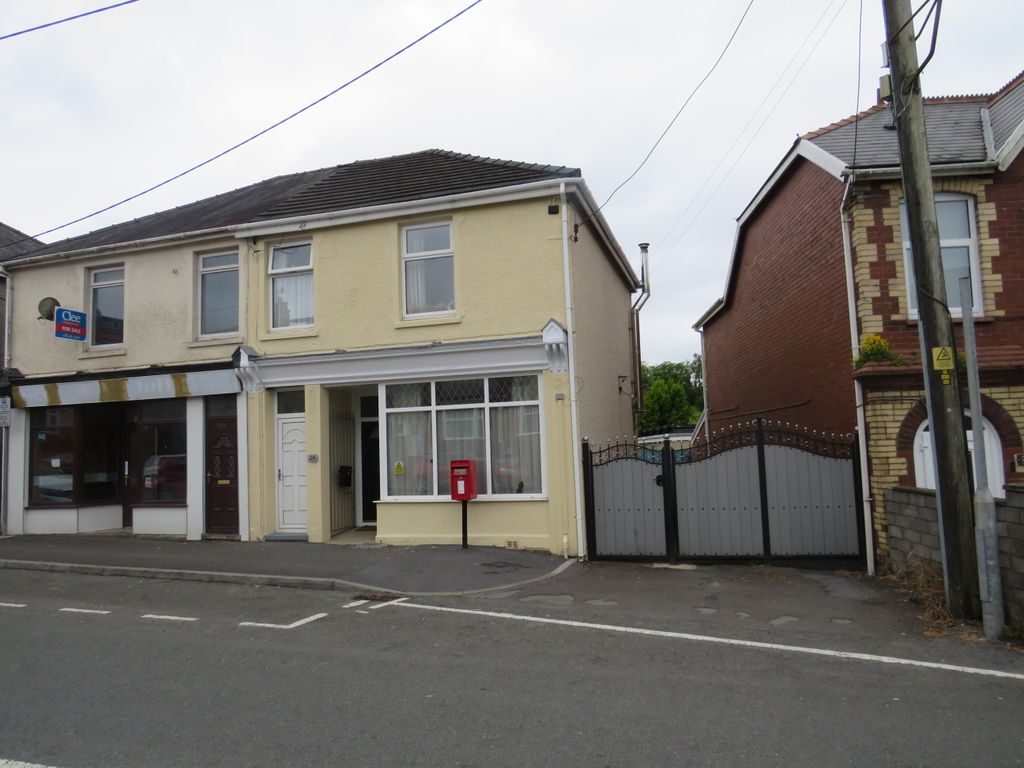 3 bed semidetached house for sale in Heol Llanelli, Trimsaran