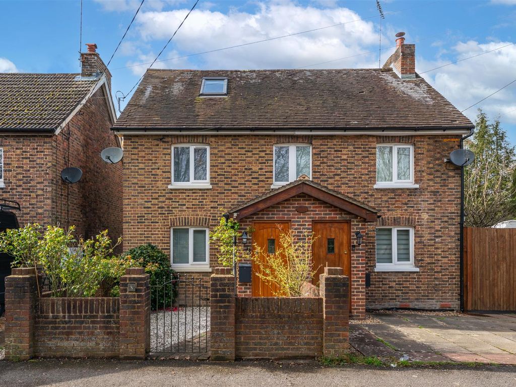 3 bed semidetached house for sale in Snow Hill, Crawley Down, Crawley