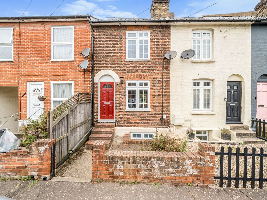 2 bed terraced house for sale in Upper Bridge Road, Chelmsford CM2, £350,000 Zoopla