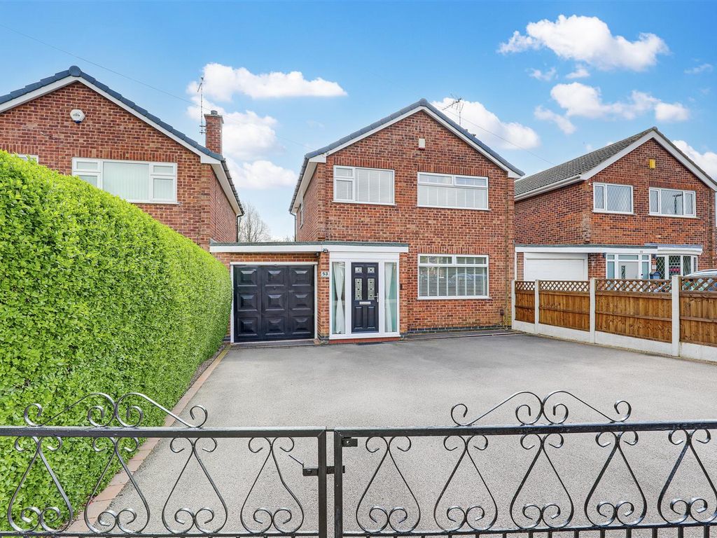 3 bed detached house for sale in Hillcrest Drive, Hucknall