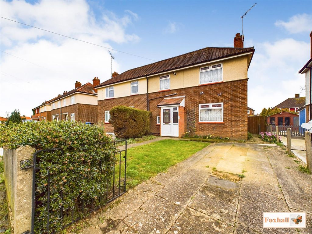 2 bed semidetached house for sale in Boyton Road, Ipswich IP3, £