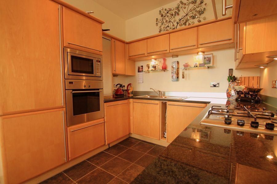 Property Details For The French Apartments De Courcel Road Brighton Property Details For The French Apartments De Courcel Road Brighton Bn2 5rz Zoopla