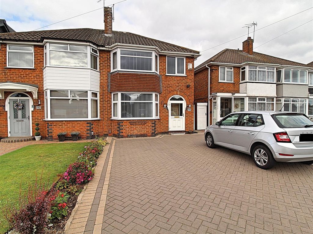 3 bed semidetached house for sale in Wyckham Road, Castle Bromwich