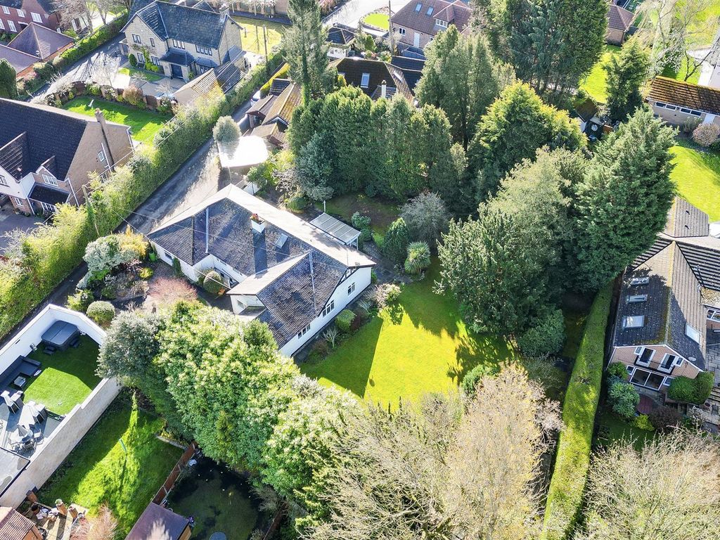 4 bed detached bungalow for sale in Derby Road, Bramcote