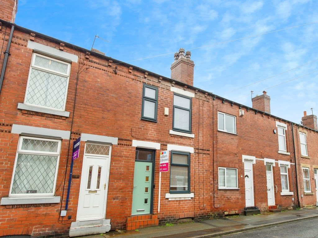 2 bed terraced house for sale in Ambler Street, Castleford WF10, £