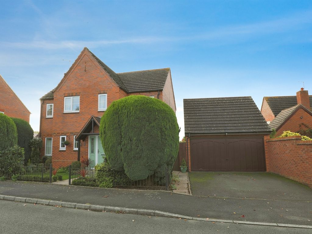 4 bed detached house for sale in Chestnut Grove, Moreton Morrell