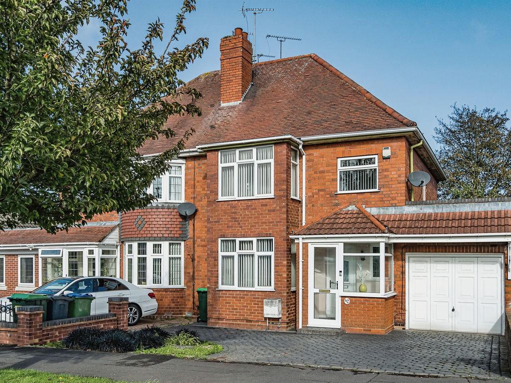 3 bed semidetached house for sale in Darbys Hill Road, Tividale