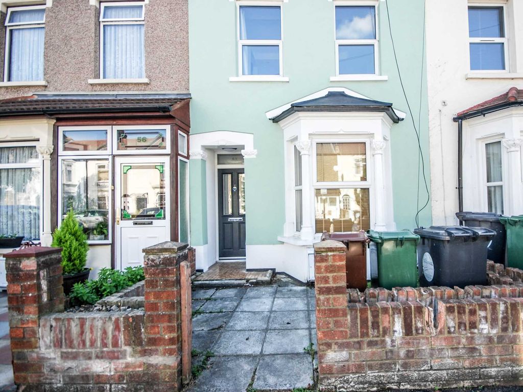 2 bed property to rent in Dawlish Road, Leyton E10, £1,850 pcm Zoopla