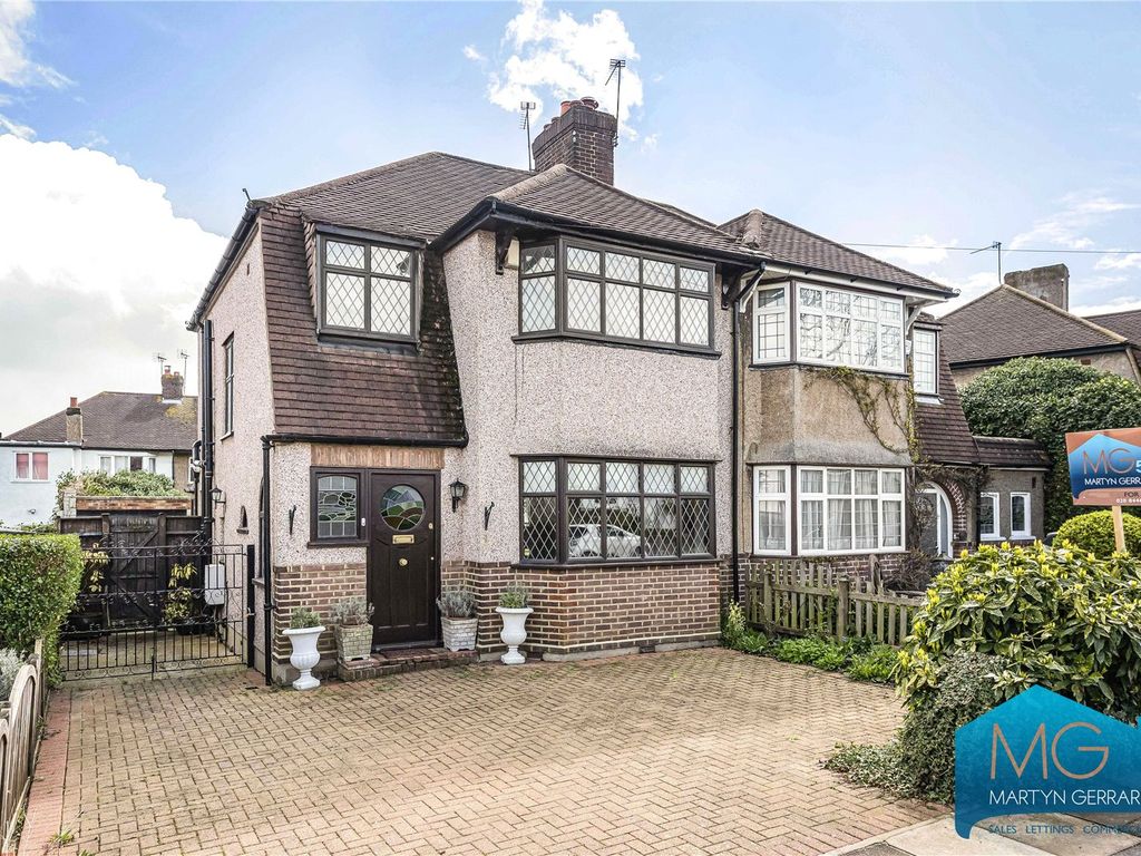 3 bed semidetached house for sale in Raydean Road, New EN5, £700,000 Zoopla