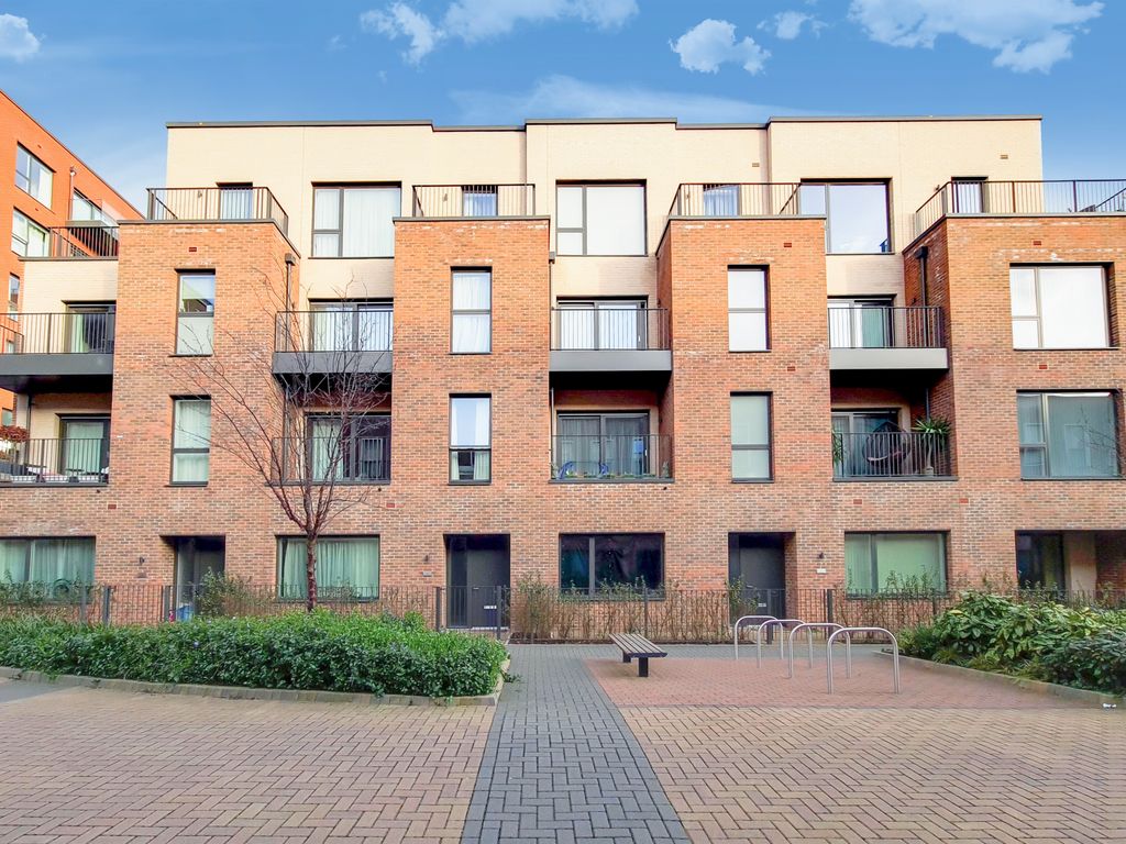 New home, 3 bed terraced house for sale in Thorney Close, London NW9