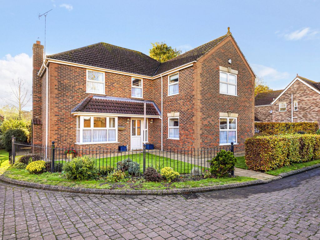 5 bed detached house for sale in Paddock Green, Spalding PE11 Zoopla