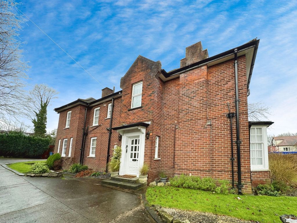 5 bed detached house for sale in Limefield Road, Salford M7, £700,000