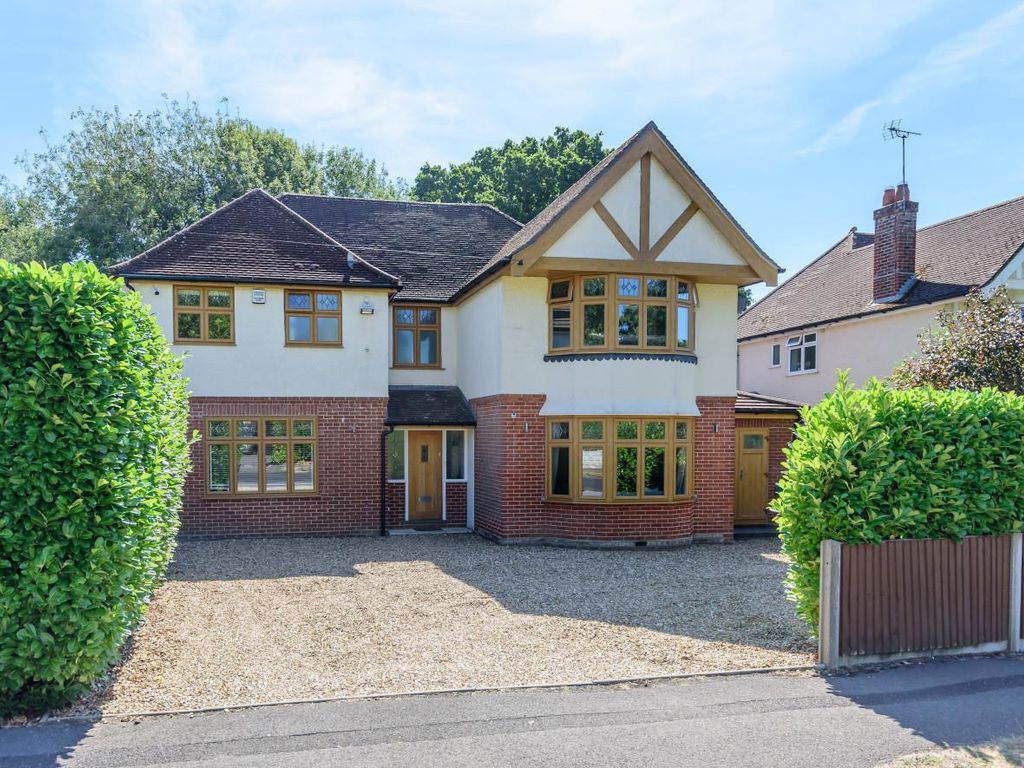 5 bed detached house for sale in Kingsway, Hiltingbury, Chandlers Ford