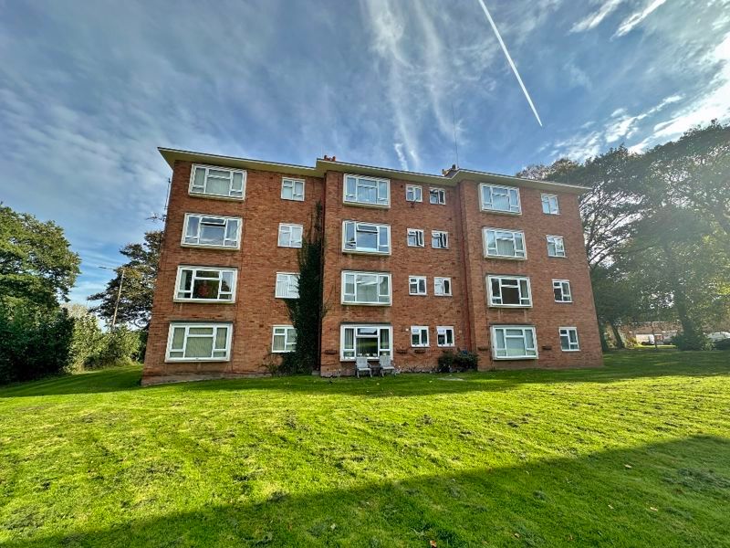 1 bed flat for sale in Torrington Drive, Thingwall, Wirral CH61, £
