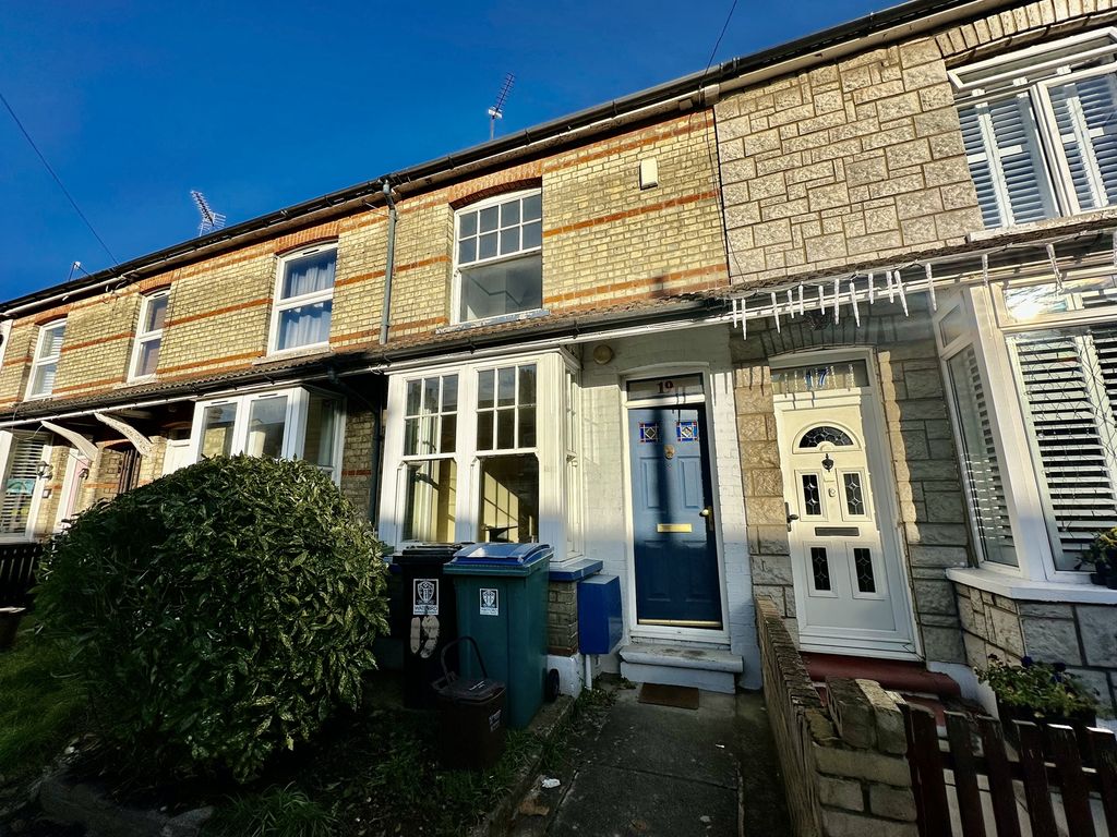 3 bed terraced house for sale in Regent Street, Watford WD24, £345,000