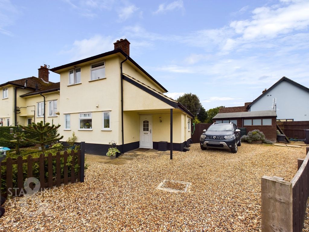 3 bed semidetached house for sale in Rose Lane Close, Palgrave, Diss