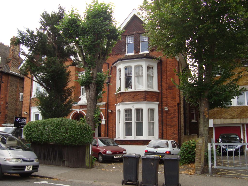 1 bed flat to rent in Stanthorpe Road, Streatham SW16, £1,250 pcm Zoopla