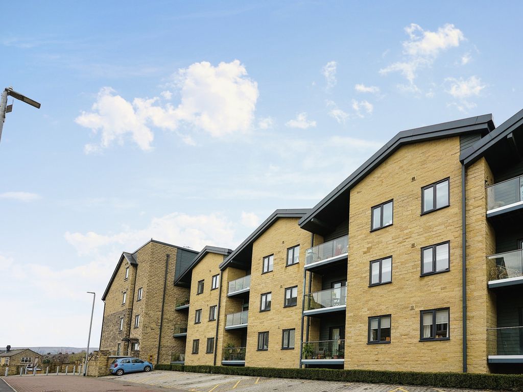 2 bed flat for sale in Mill Way, Otley LS21 Zoopla