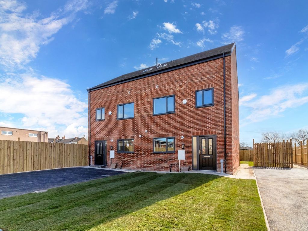 New home, 3 bed semidetached house for sale in Wilson Street