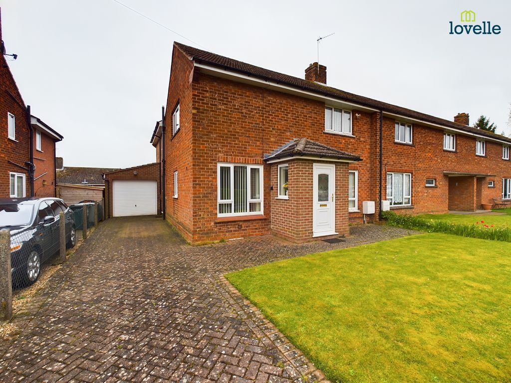 3 bed semidetached house for sale in Springbank, Binbrook LN8 Zoopla