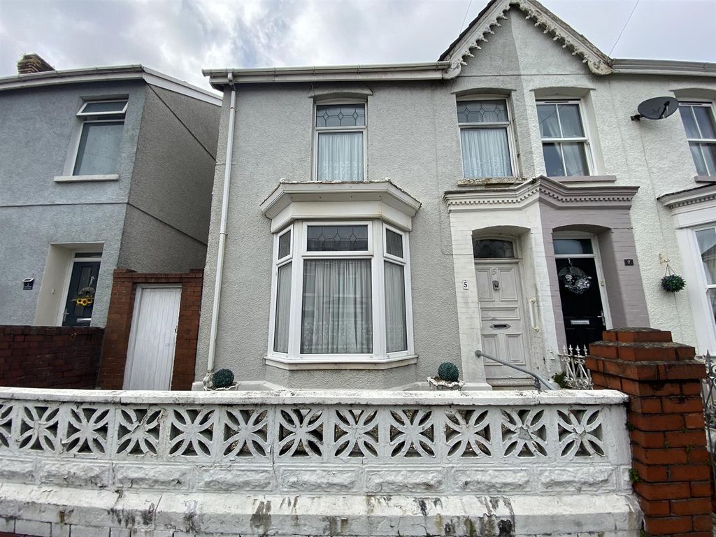 3 bed semidetached house for sale in Havard Road, Llanelli SA14, £