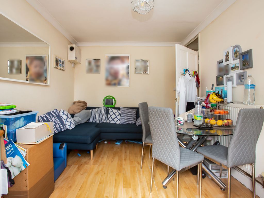 Ponder Street, Angel, Islington N7  