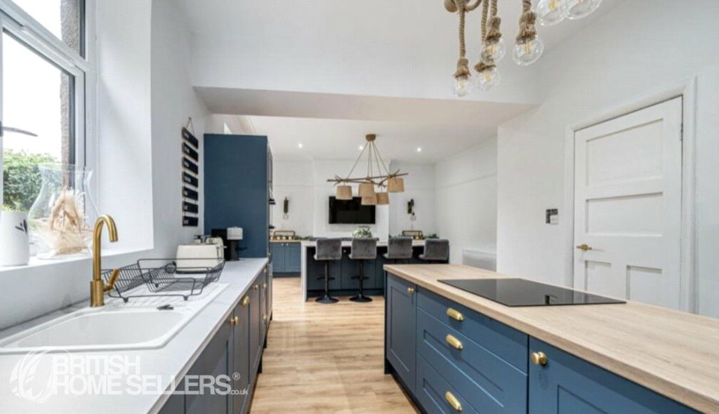 3 bed semidetached house for sale in Church Road, Uppermill, Saddleworth, Greater Manchester