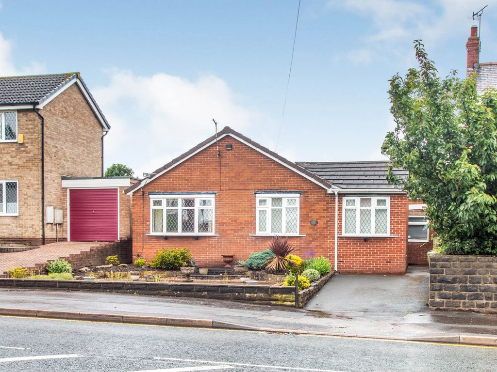 2 bed bungalow for sale in Royston Hill, East Ardsley, Wakefield, West